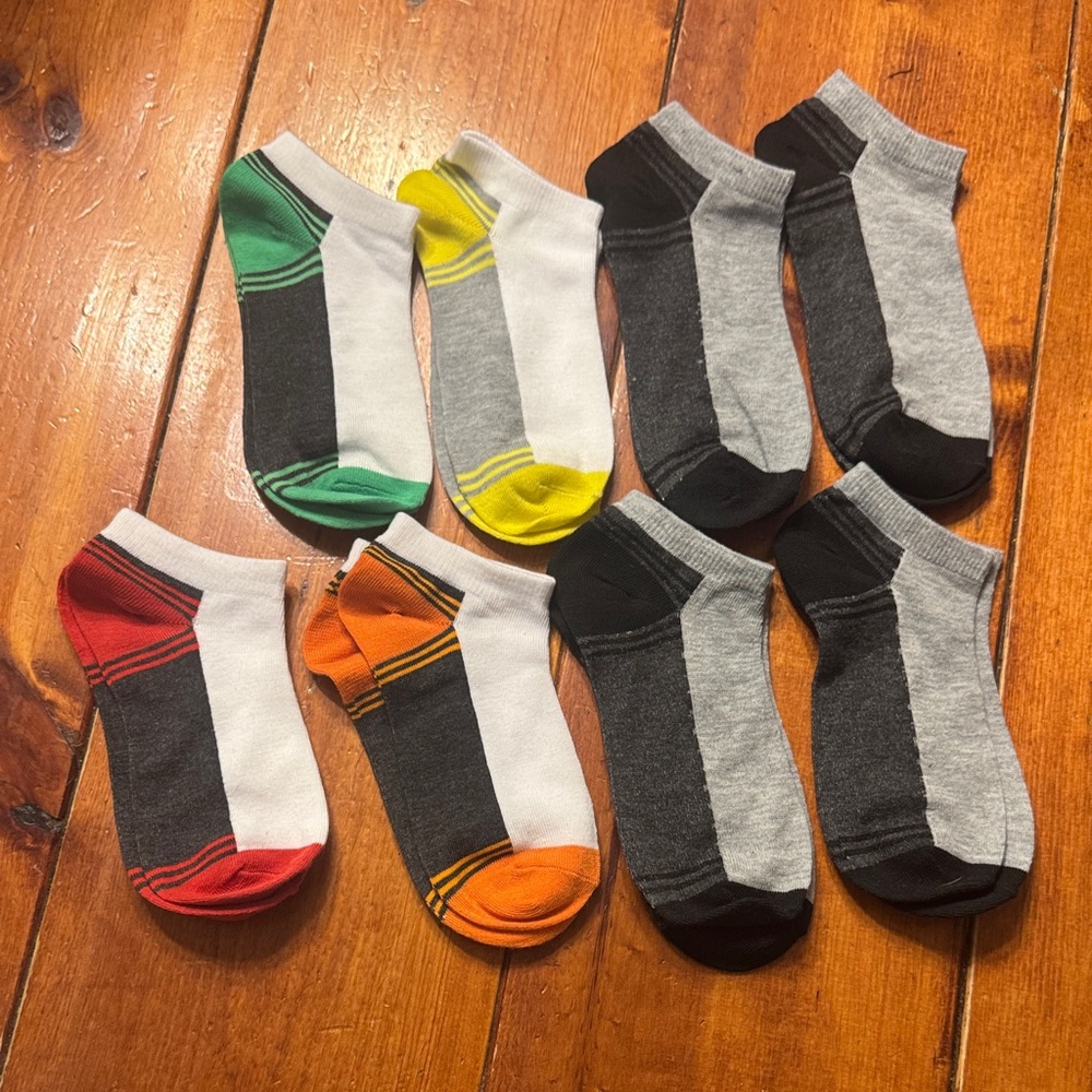 Xhilaration Colorful Kids' Ankle Socks Set